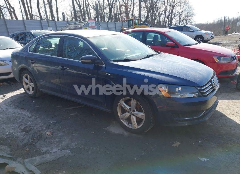 2014 Volkswagen Passat 1.8T WOLFSBURG EDITION (VIN 1VWAT7A30EC041485) main photo