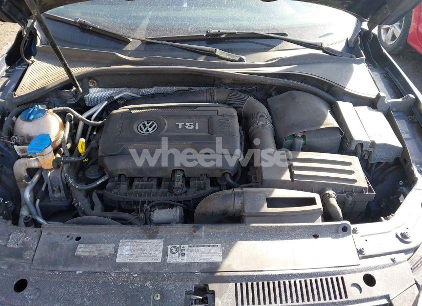 Photo 10 of 2014 Volkswagen Passat 1.8T WOLFSBURG EDITION (VIN 1VWAT7A30EC041485)