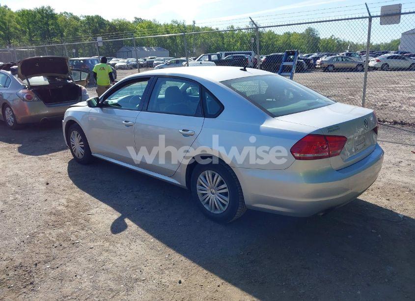 Photo 3 of 2014 Volkswagen Passat 1.8T S (VIN 1VWAT7A30EC084532)