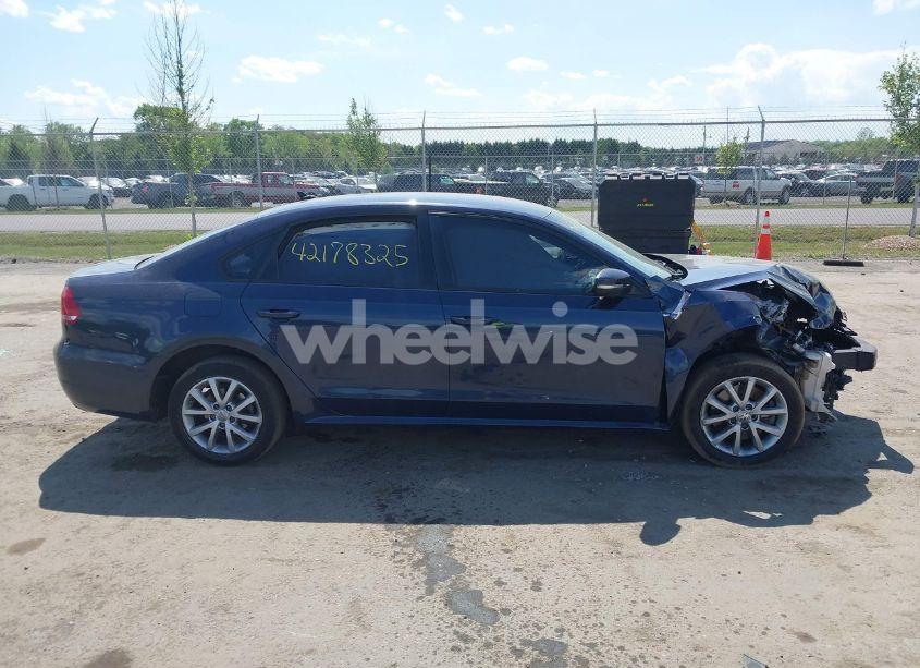Photo 14 of 2015 Volkswagen Passat 1.8T WOLFSBURG EDITION (VIN 1VWAT7A30FC002333)