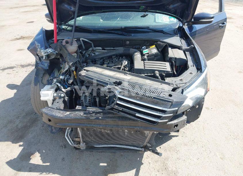 Photo 6 of 2015 Volkswagen Passat 1.8T WOLFSBURG EDITION (VIN 1VWAT7A30FC002333)