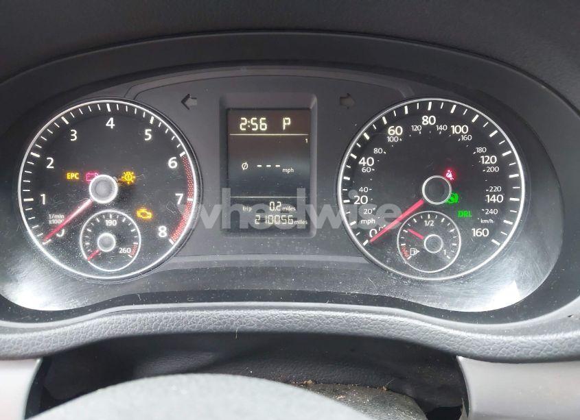 Photo 7 of 2015 Volkswagen Passat 1.8T WOLFSBURG EDITION (VIN 1VWAT7A30FC016751)