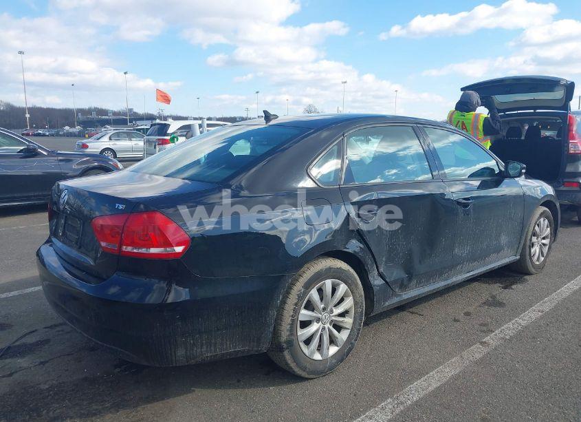 Photo 6 of 2015 Volkswagen Passat 1.8T WOLFSBURG EDITION (VIN 1VWAT7A30FC043965)