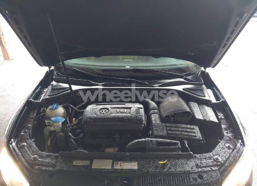 Photo 10 of 2015 Volkswagen Passat 1.8T WOLFSBURG EDITION (VIN 1VWAT7A30FC044792)