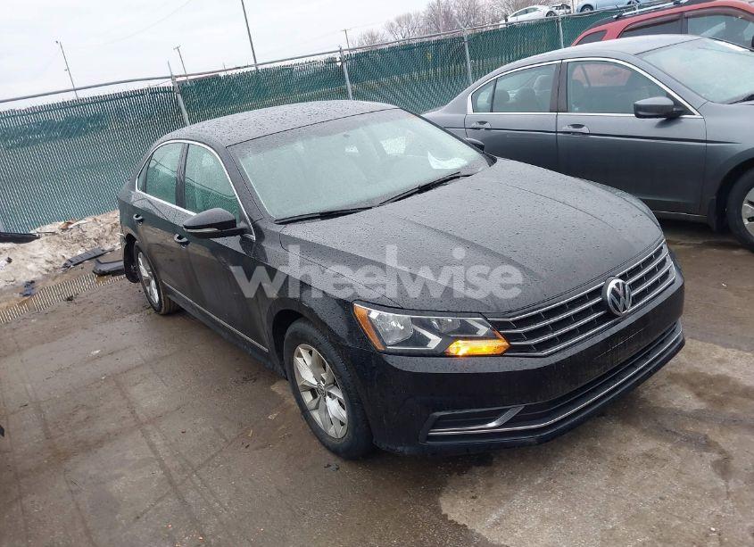 2016 Volkswagen Passat 1.8T S (VIN 1VWAT7A30GC008375) main photo