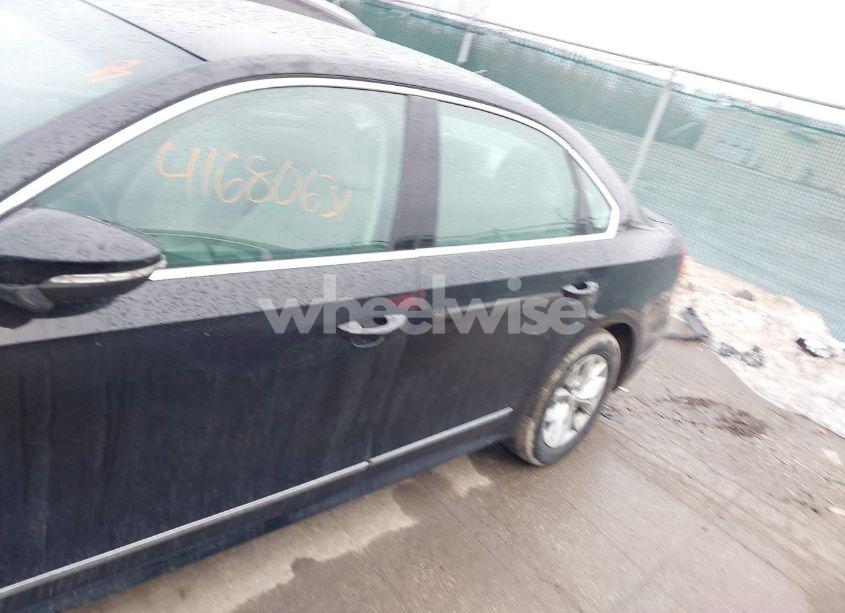 Photo 14 of 2016 Volkswagen Passat 1.8T S (VIN 1VWAT7A30GC008375)