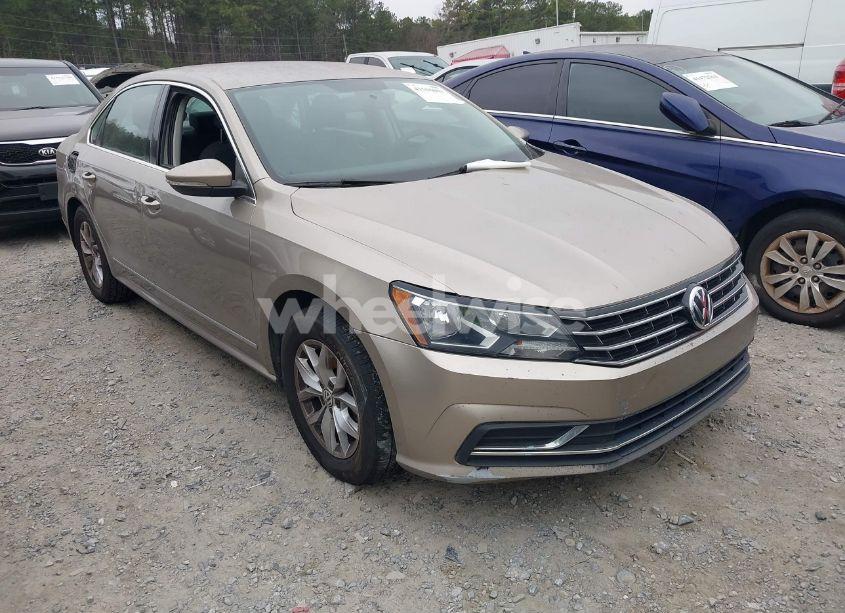 2016 Volkswagen Passat 1.8T S (VIN 1VWAT7A30GC011597) main photo