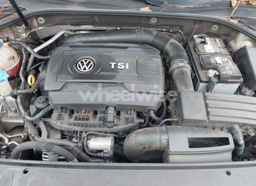 Photo 10 of 2016 Volkswagen Passat 1.8T S (VIN 1VWAT7A30GC011597)