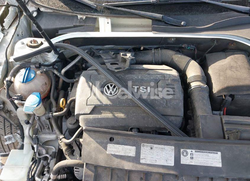 Photo 10 of 2016 Volkswagen Passat 1.8T S (VIN 1VWAT7A30GC036225)