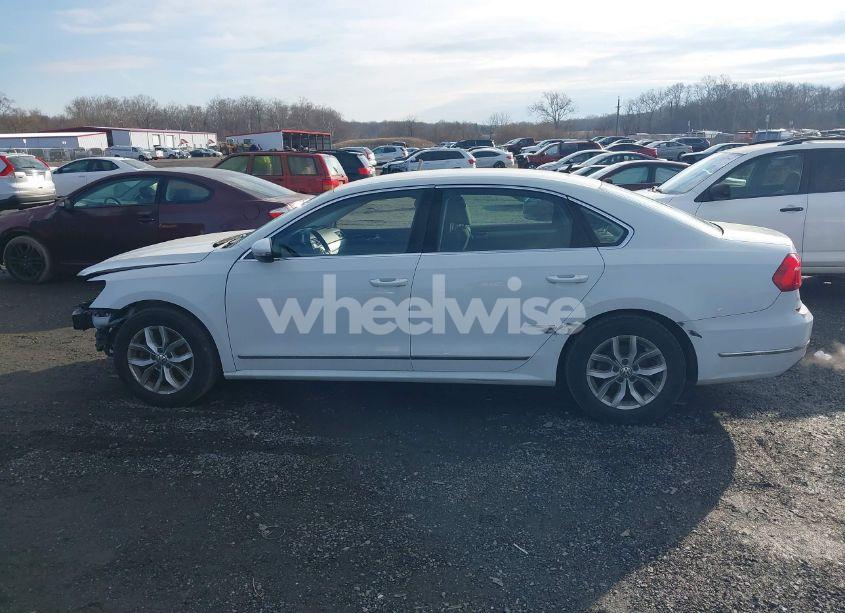 Photo 15 of 2016 Volkswagen Passat 1.8T S (VIN 1VWAT7A30GC036225)