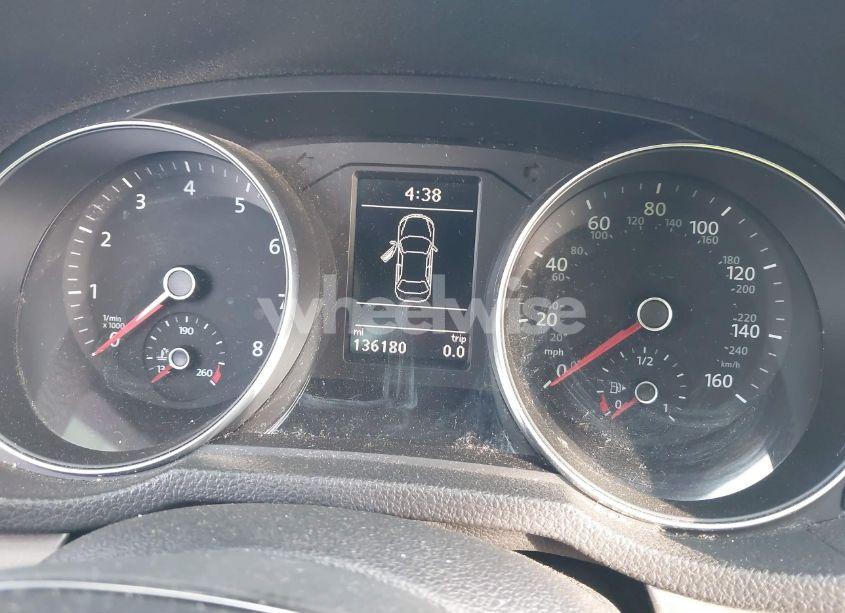 Photo 7 of 2016 Volkswagen Passat 1.8T S (VIN 1VWAT7A30GC036225)