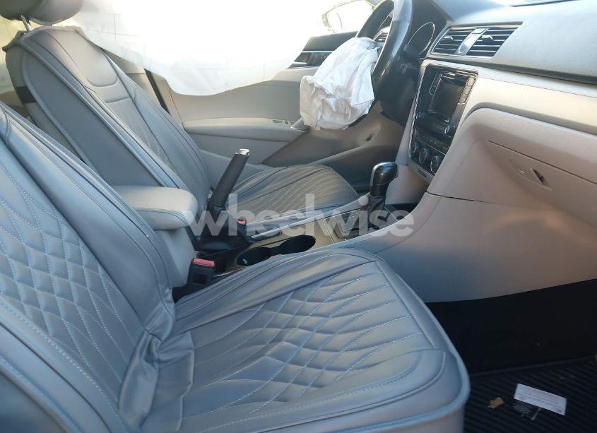 Photo 5 of 2016 Volkswagen Passat 1.8T S (VIN 1VWAT7A30GC048035)