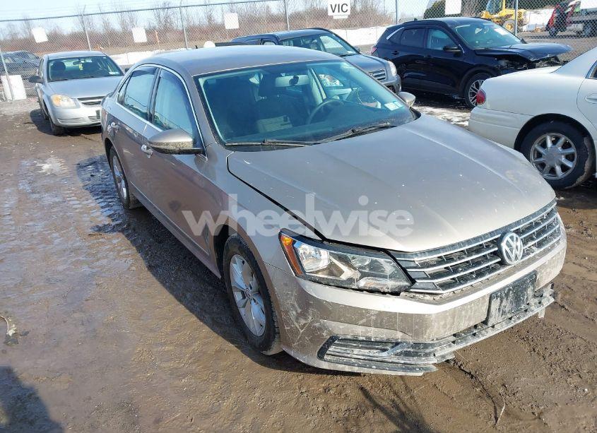 2016 Volkswagen Passat 1.8T S (VIN 1VWAT7A30GC049489) main photo