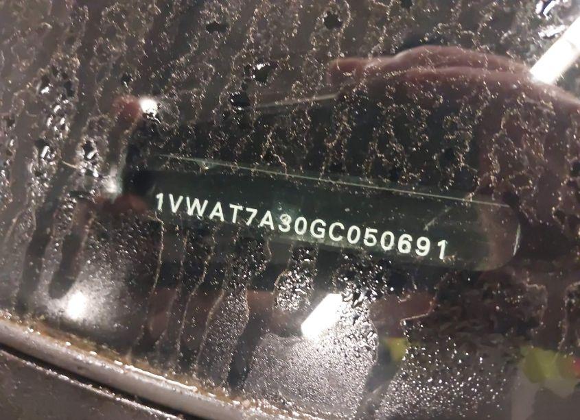 Photo 9 of 2016 Volkswagen Passat 1.8T R-LINE W/COMFORT PKG (VIN 1VWAT7A30GC050691)