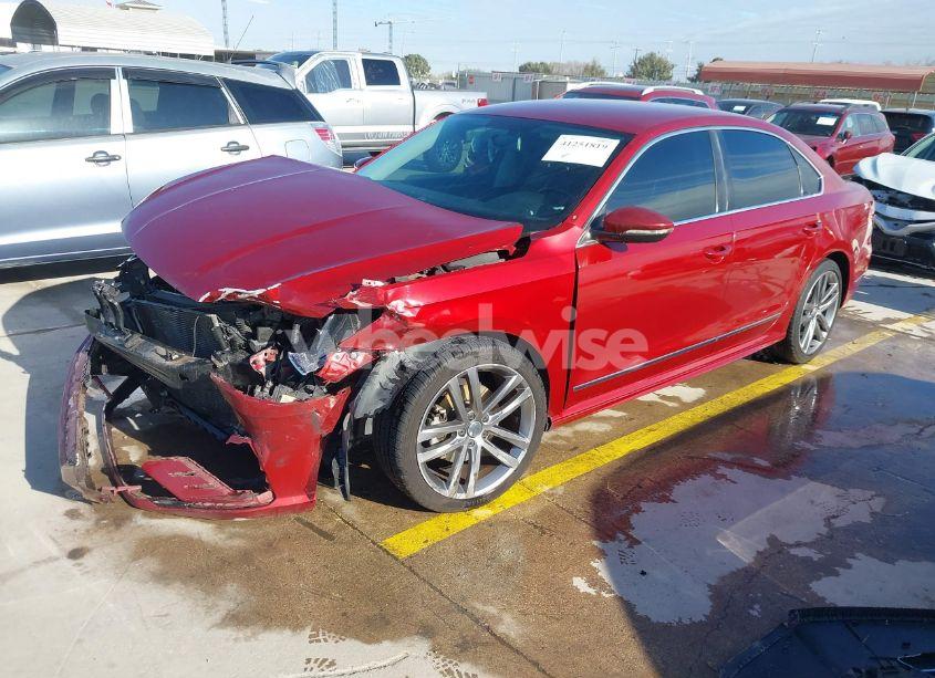 Photo 2 of 2016 Volkswagen Passat 1.8T R-LINE (VIN 1VWAT7A30GC054269)