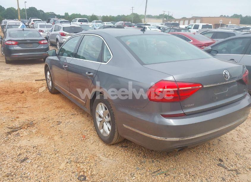 Photo 3 of 2016 Volkswagen Passat 1.8T S (VIN 1VWAT7A30GC059925)