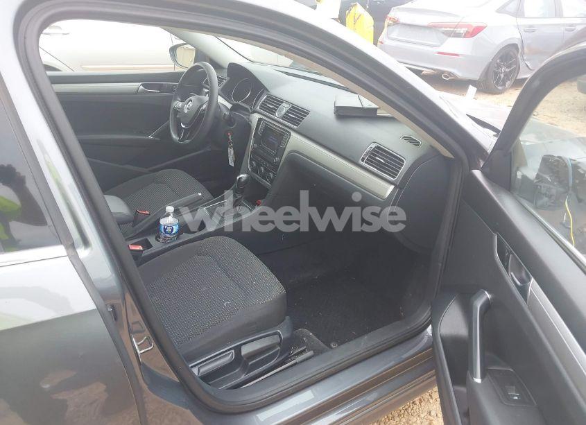 Photo 5 of 2016 Volkswagen Passat 1.8T S (VIN 1VWAT7A30GC059925)