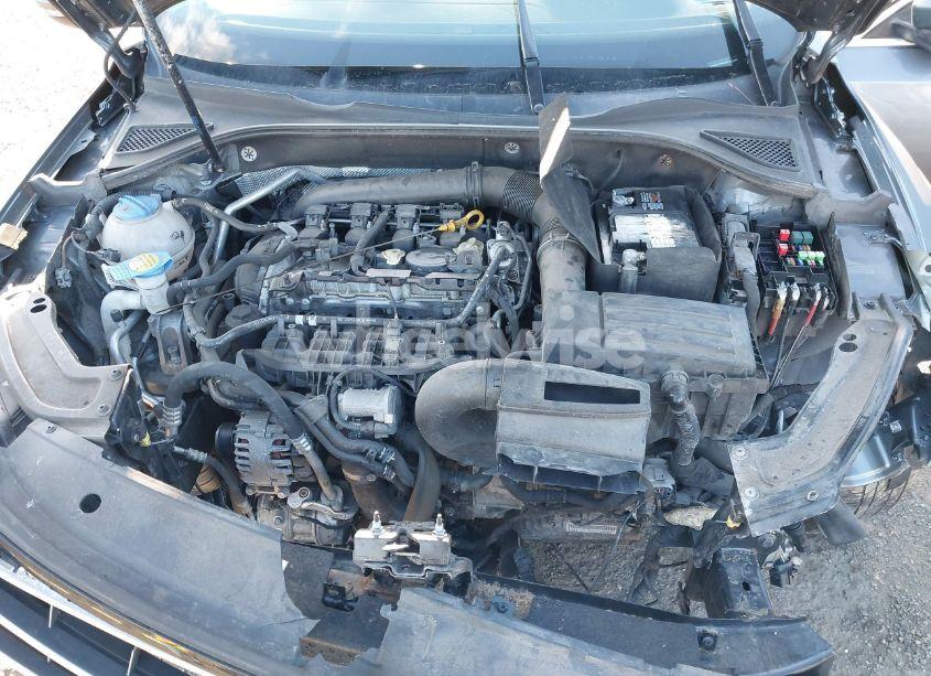 Photo 10 of 2017 Volkswagen Passat 1.8T S (VIN 1VWAT7A30HC020950)