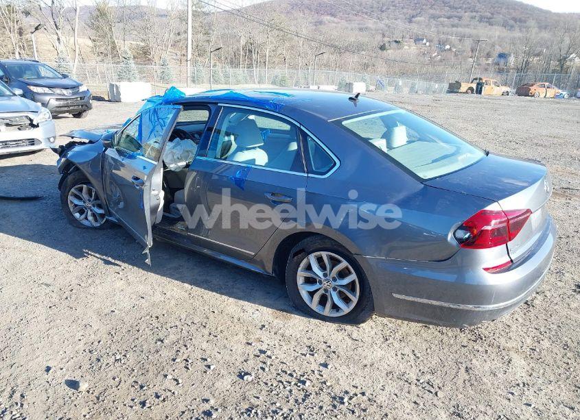 Photo 3 of 2017 Volkswagen Passat 1.8T S (VIN 1VWAT7A30HC020950)