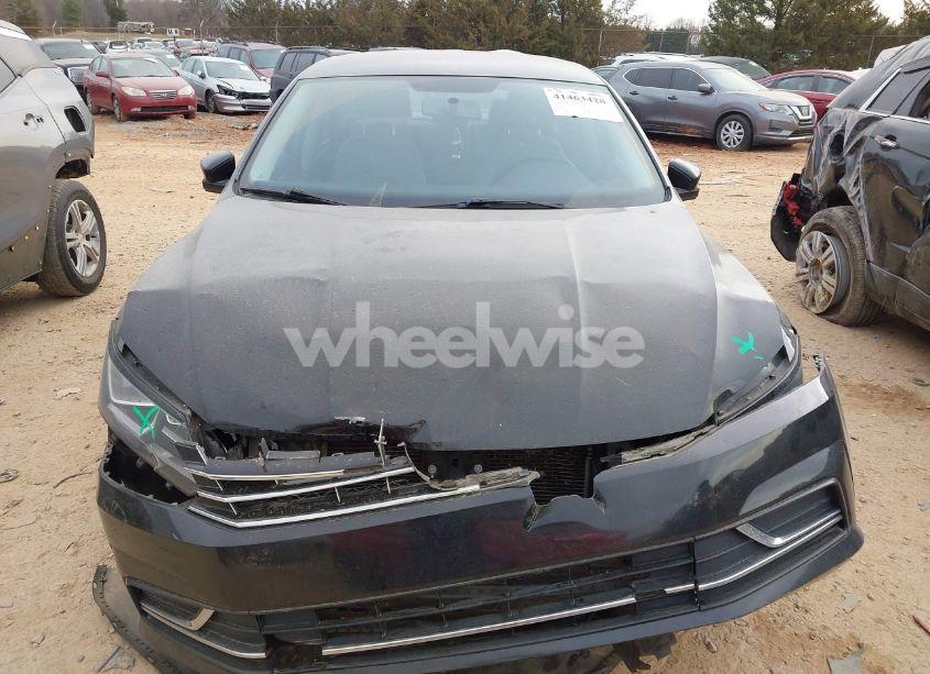 Photo 6 of 2017 Volkswagen Passat 1.8T S (VIN 1VWAT7A30HC063345)