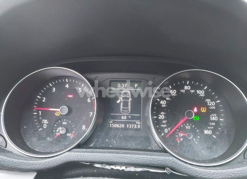 Photo 7 of 2017 Volkswagen Passat 1.8T S (VIN 1VWAT7A30HC063345)