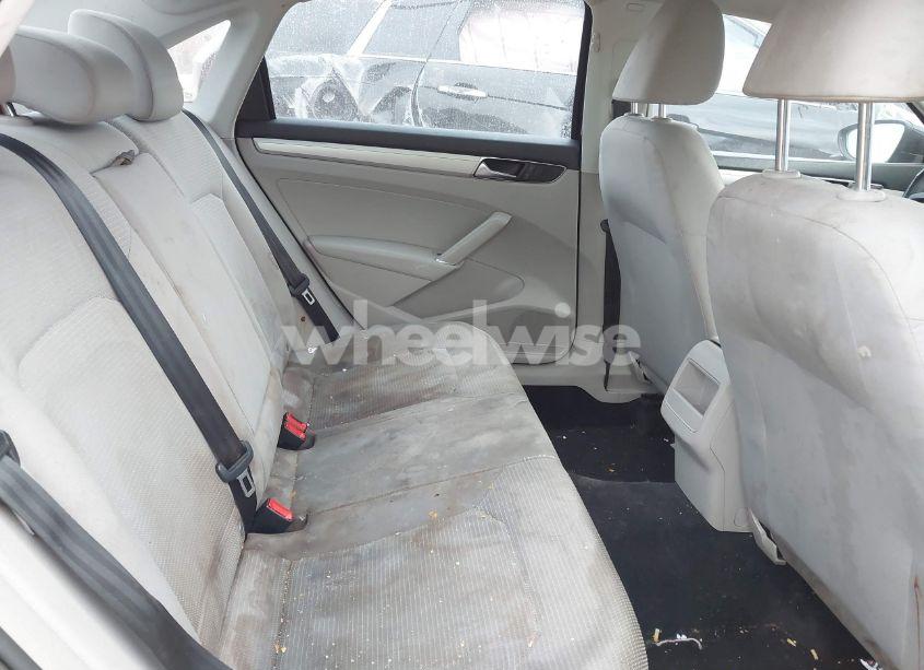 Photo 8 of 2017 Volkswagen Passat 1.8T S (VIN 1VWAT7A30HC063345)