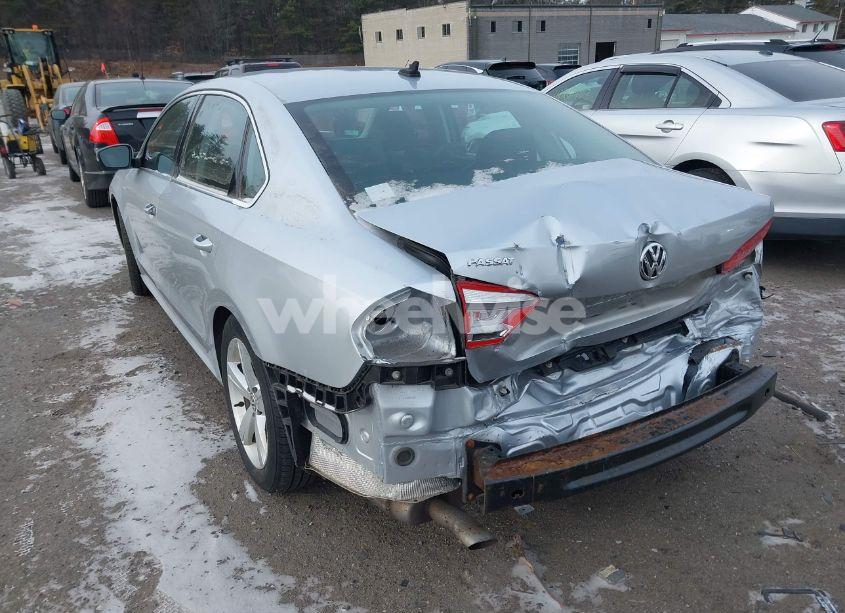 Photo 3 of 2014 Volkswagen Passat 1.8T WOLFSBURG EDITION (VIN 1VWAT7A31EC033900)