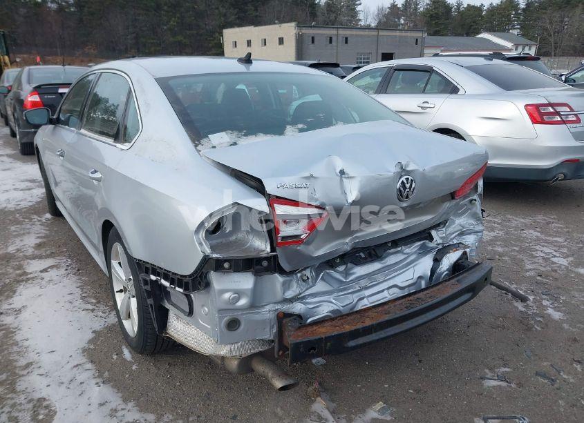 Photo 6 of 2014 Volkswagen Passat 1.8T WOLFSBURG EDITION (VIN 1VWAT7A31EC033900)