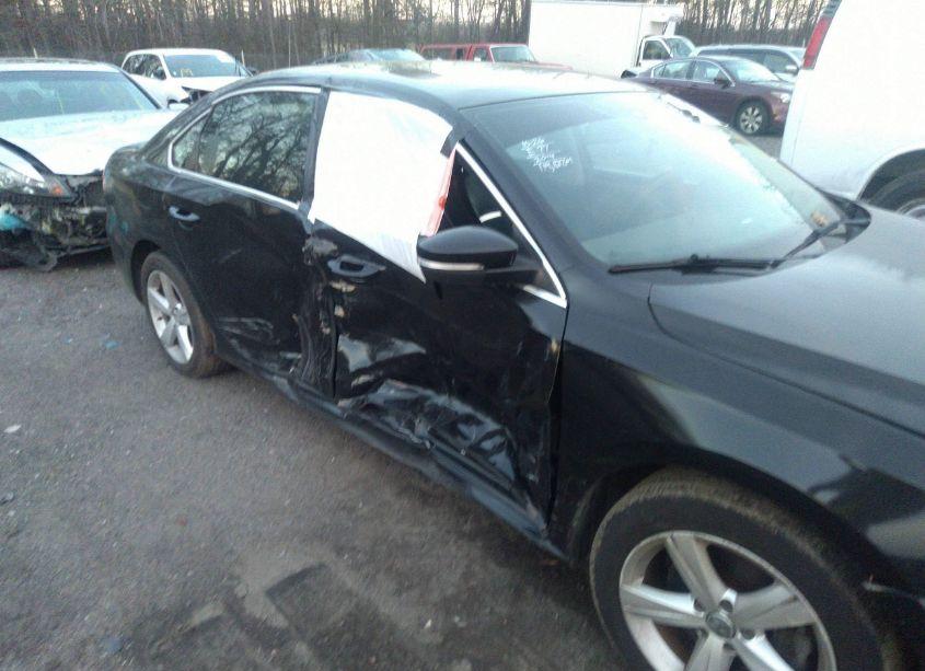 Photo 6 of 2014 Volkswagen Passat 1.8T WOLFSBURG EDITION (VIN 1VWAT7A31EC045948)