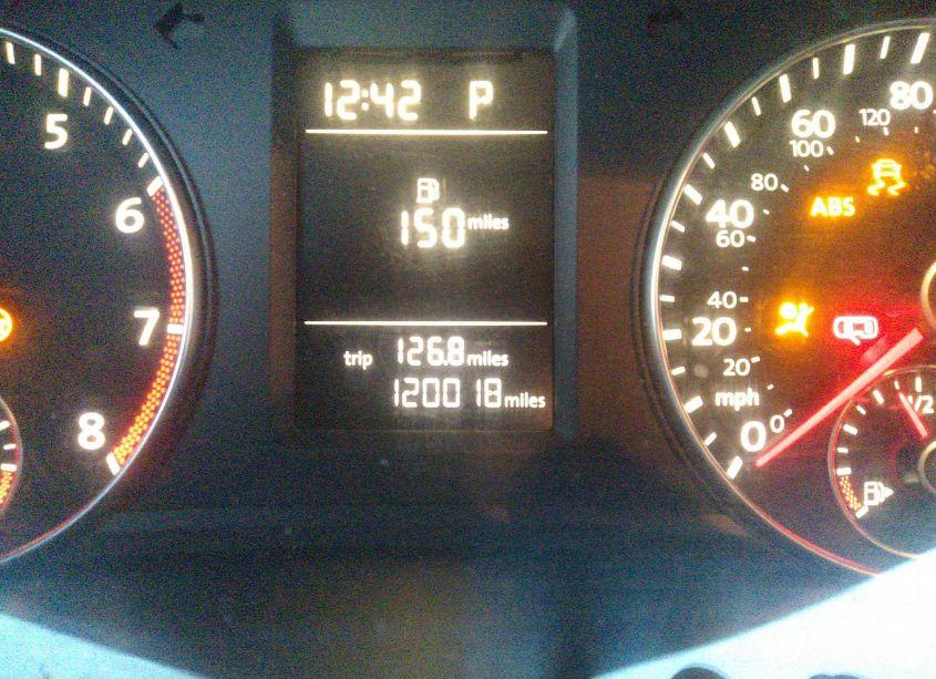 Photo 7 of 2014 Volkswagen Passat 1.8T WOLFSBURG EDITION (VIN 1VWAT7A31EC045948)