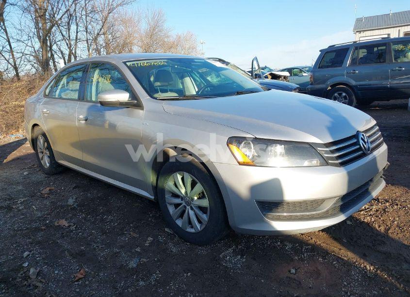 2014 Volkswagen Passat 1.8T WOLFSBURG EDITION (VIN 1VWAT7A31EC068484) main photo