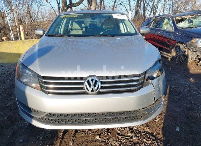 Photo 12 of 2014 Volkswagen Passat 1.8T WOLFSBURG EDITION (VIN 1VWAT7A31EC068484)