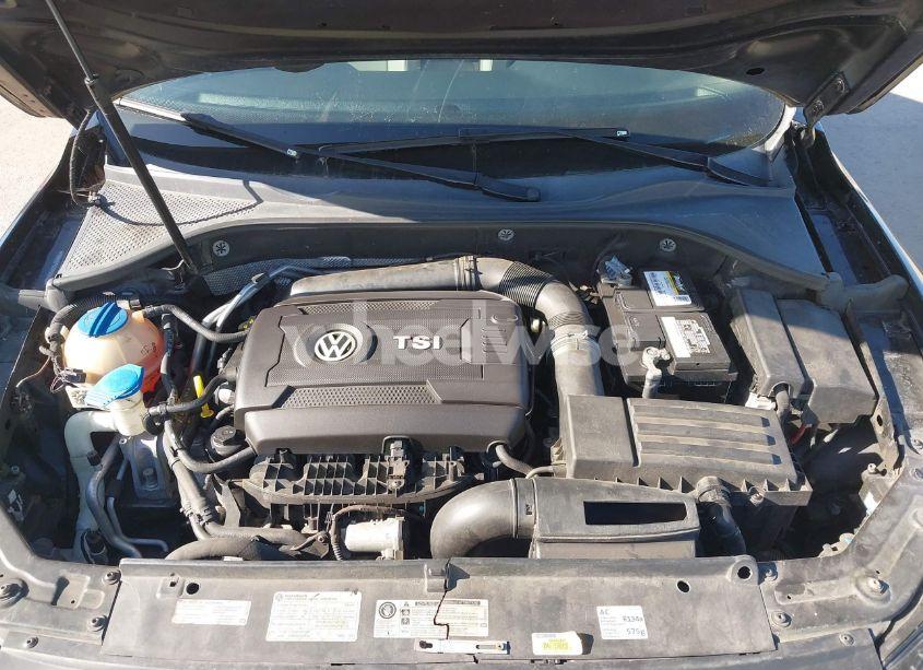 Photo 10 of 2014 Volkswagen Passat 1.8T WOLFSBURG EDITION (VIN 1VWAT7A31EC087388)