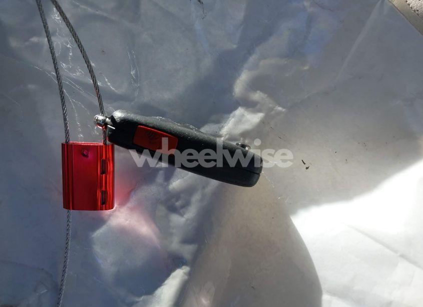 Photo 11 of 2014 Volkswagen Passat 1.8T WOLFSBURG EDITION (VIN 1VWAT7A31EC087388)