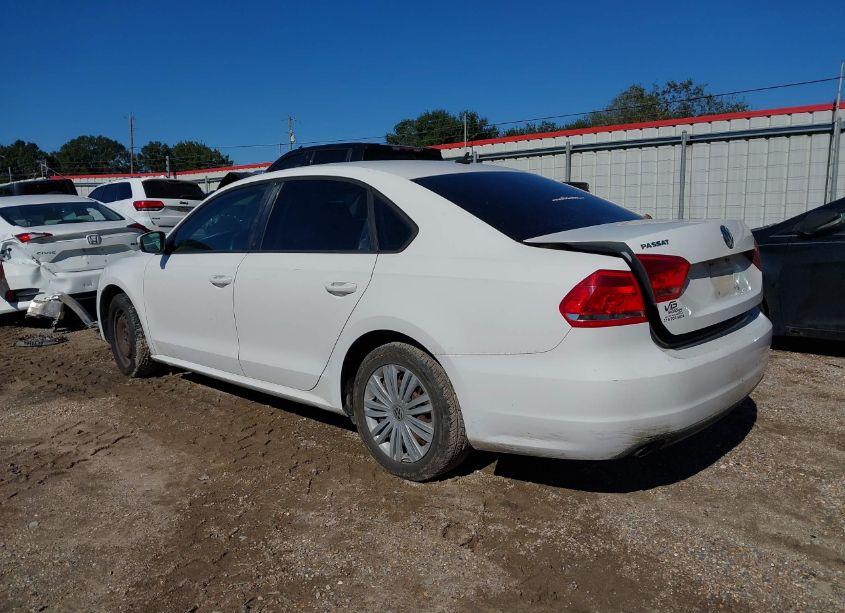 Photo 3 of 2014 Volkswagen Passat 1.8T S (VIN 1VWAT7A31EC114430)