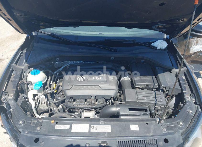 Photo 10 of 2014 Volkswagen Passat 1.8T WOLFSBURG EDITION (VIN 1VWAT7A31EC118381)