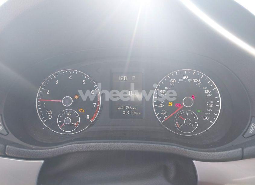 Photo 7 of 2014 Volkswagen Passat 1.8T WOLFSBURG EDITION (VIN 1VWAT7A31EC118381)