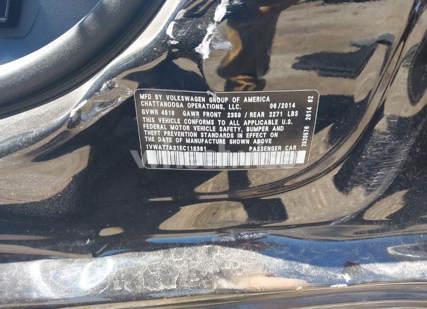 Photo 9 of 2014 Volkswagen Passat 1.8T WOLFSBURG EDITION (VIN 1VWAT7A31EC118381)
