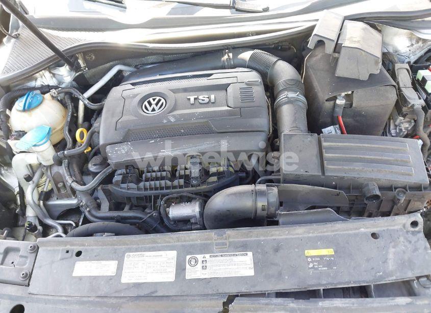 Photo 10 of 2015 Volkswagen Passat 1.8T WOLFSBURG EDITION (VIN 1VWAT7A31FC022428)