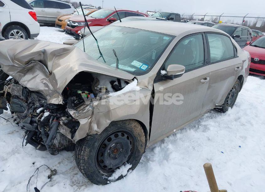 Photo 2 of 2015 Volkswagen Passat 1.8T WOLFSBURG EDITION (VIN 1VWAT7A31FC026219)