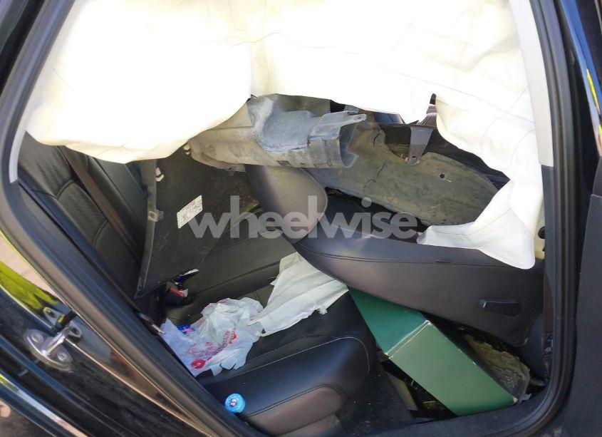 Photo 8 of 2015 Volkswagen Passat 1.8T WOLFSBURG EDITION (VIN 1VWAT7A31FC061830)