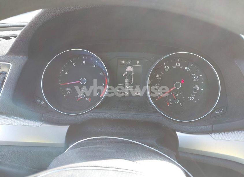 Photo 7 of 2016 Volkswagen Passat 1.8T S (VIN 1VWAT7A31GC015335)