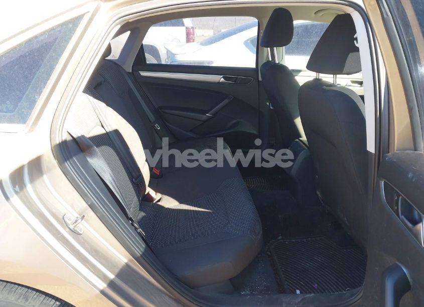 Photo 8 of 2016 Volkswagen Passat 1.8T S (VIN 1VWAT7A31GC015335)