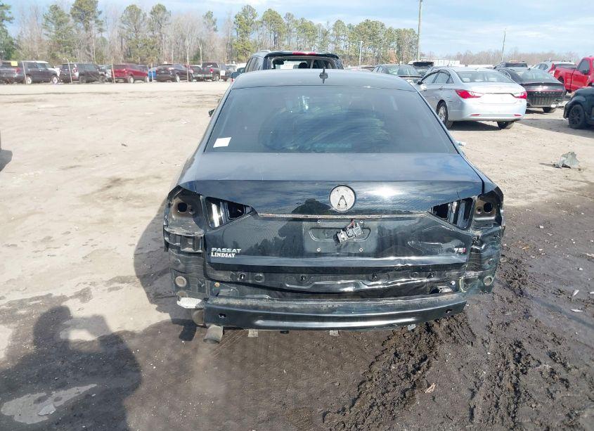 Photo 16 of 2016 Volkswagen Passat 1.8T S (VIN 1VWAT7A31GC039120)