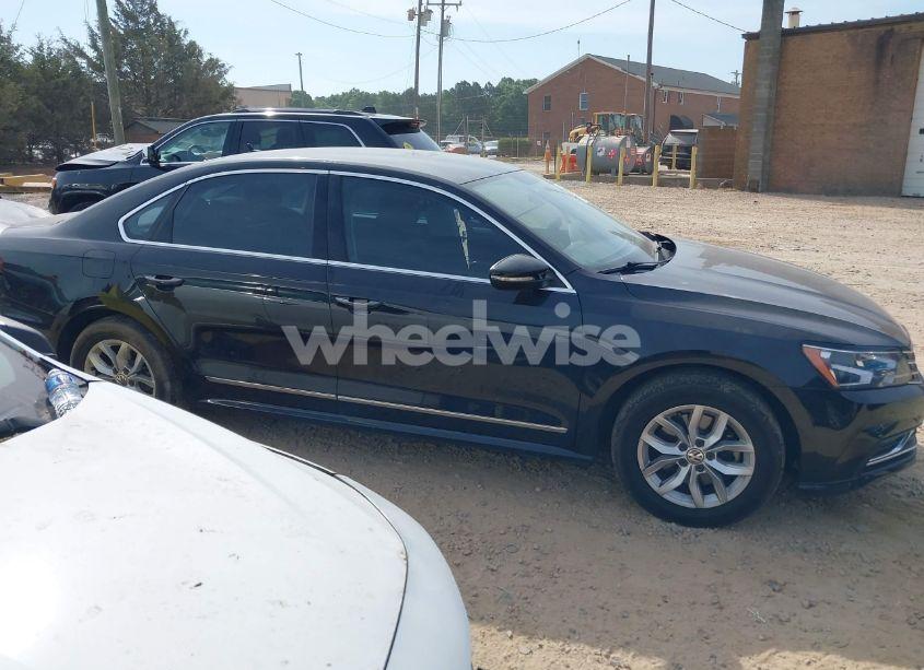 Photo 13 of 2017 Volkswagen Passat 1.8T S (VIN 1VWAT7A31HC046232)