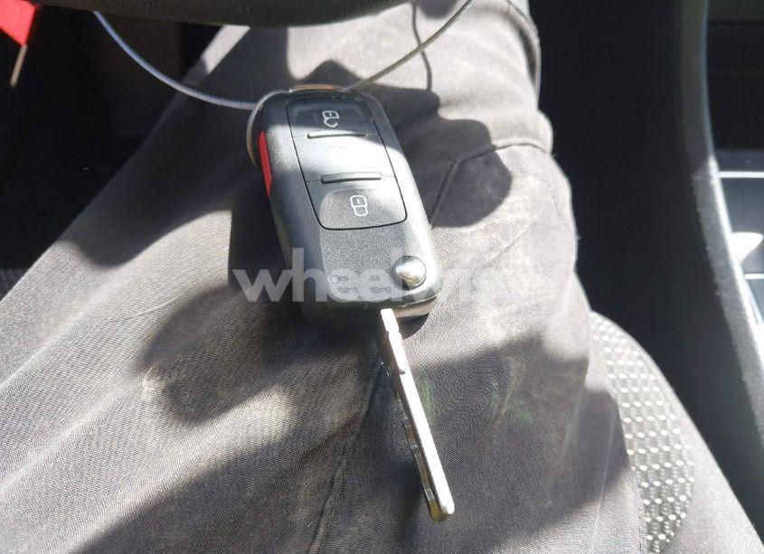 Photo 11 of 2017 Volkswagen Passat 1.8T S (VIN 1VWAT7A31HC075505)