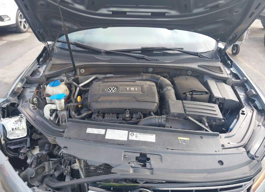 Photo 10 of 2017 Volkswagen Passat 1.8T S (VIN 1VWAT7A31HC077674)