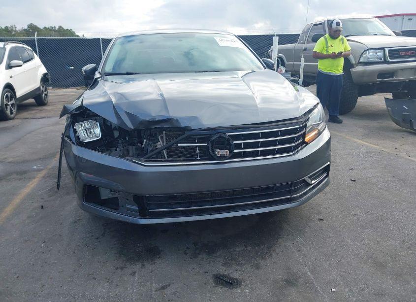 Photo 6 of 2017 Volkswagen Passat 1.8T S (VIN 1VWAT7A31HC077674)