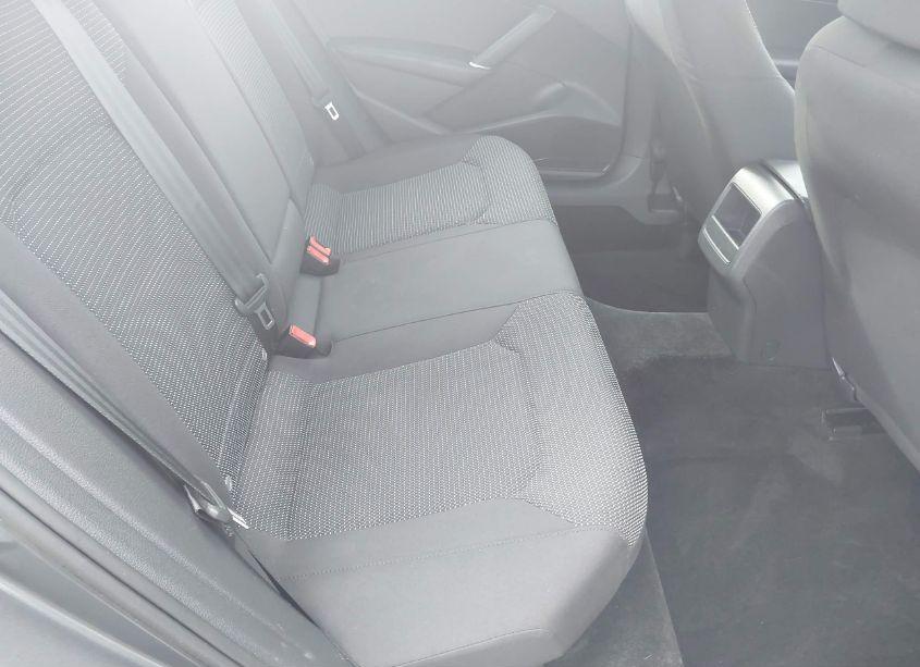 Photo 8 of 2017 Volkswagen Passat 1.8T S (VIN 1VWAT7A31HC077674)