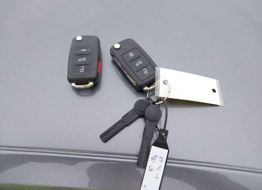 Photo 11 of 2017 Volkswagen Passat 1.8T S (VIN 1VWAT7A31HC081787)